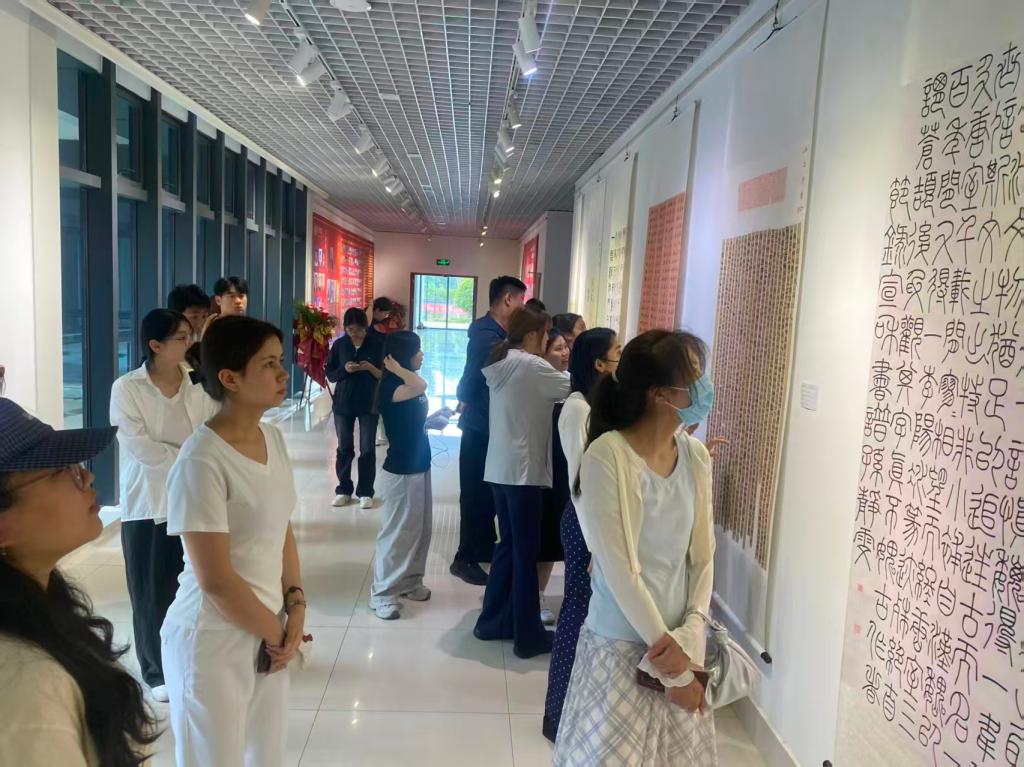 图2.jpg